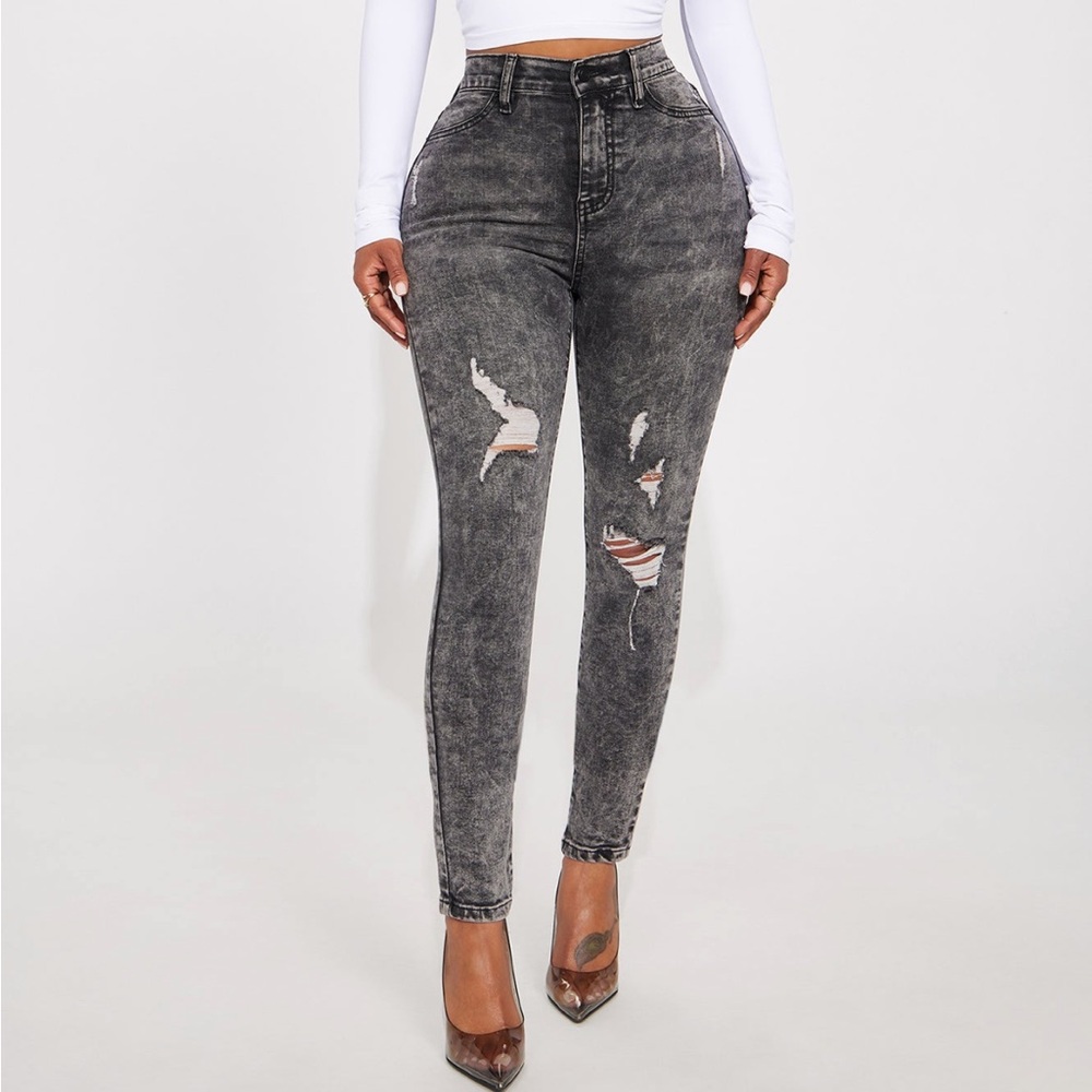 Fashion nova jeans